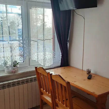 Na Brzegu ゲストハウス *