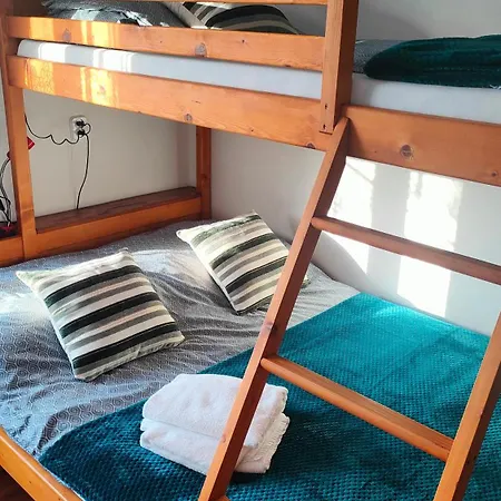 Na Brzegu ゲストハウス *